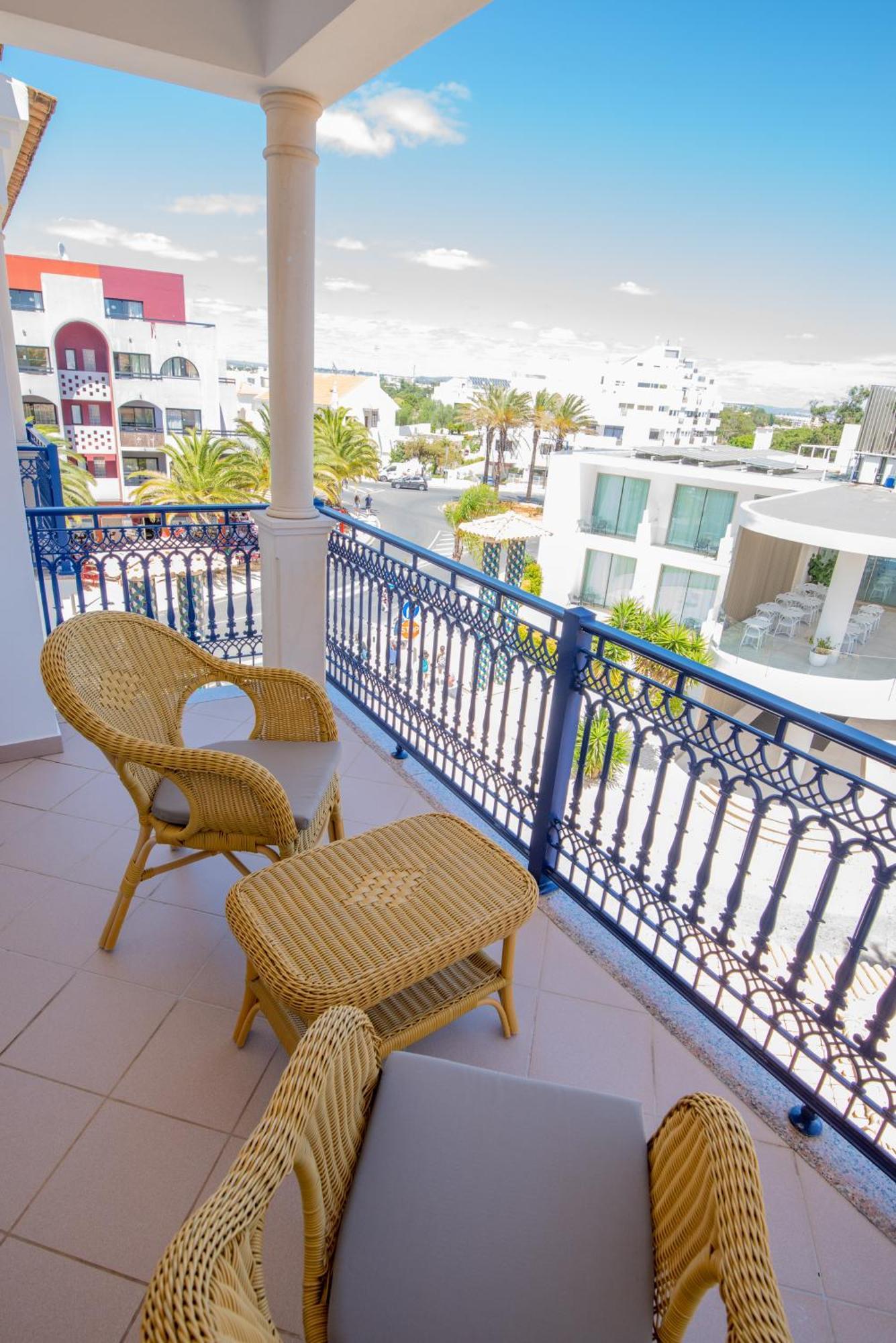 Charm Apartment T2 All With Big Terrace Albufeira Self Check-In Dış mekan fotoğraf